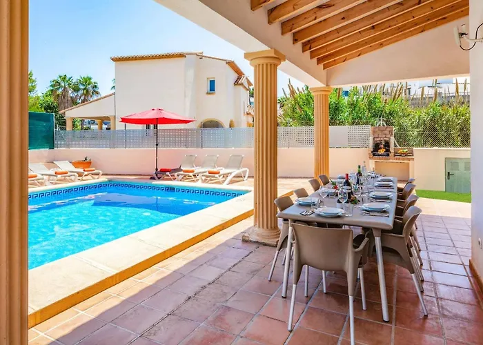 Carolina Blanca By * Κάλπε