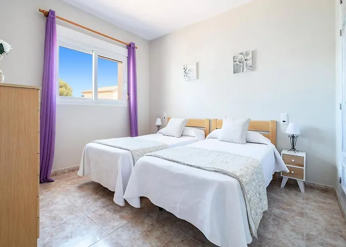 Carolina Blanca By * Κάλπε